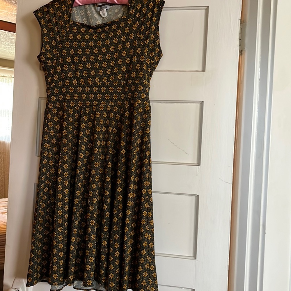 Karina navy and gold dress size M/L